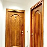 Maison d'hôtes Holiday Guest House Roma