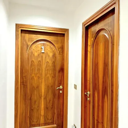 Gasthof Holiday Guest House Roma