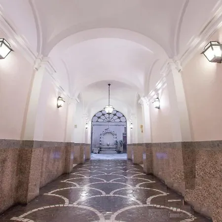 Holiday Guest House Roma Pensjonat 4*